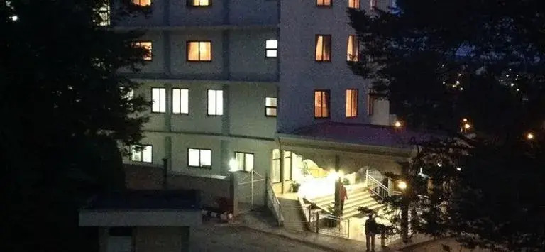 Ararat Hotel