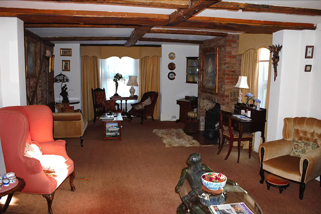 The Old House Guest House