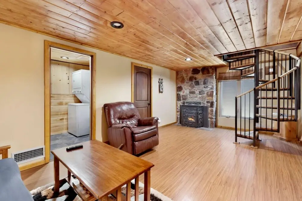 Top Notch Lodge #2056 by Big Bear Vacations