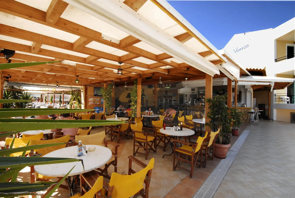 Vanessa Hotel