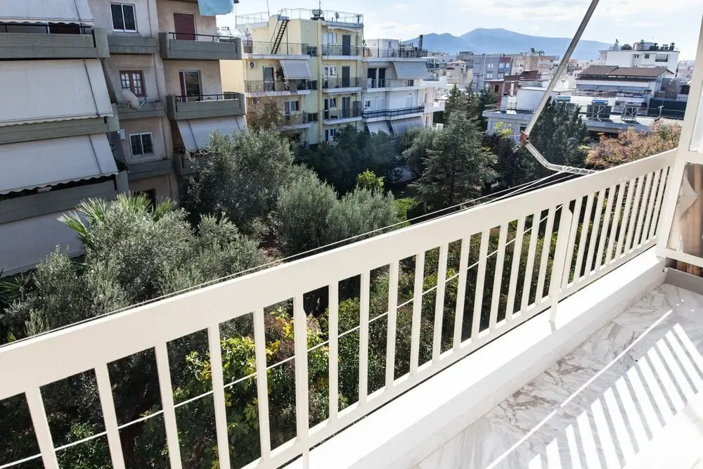 Stylish New Paradise for 2 in Marousi