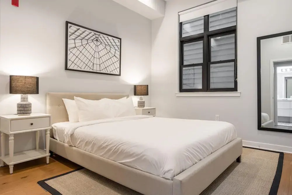 Sosuite 1BR Apt w W D Shared Roofdeck