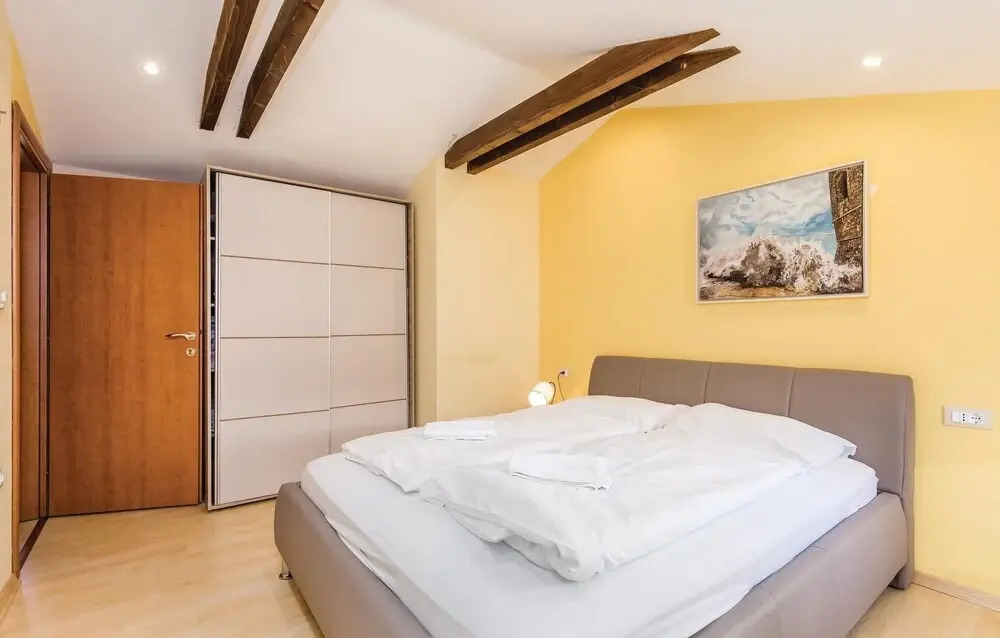 Beautiful Home in Matulji With 3 Bedrooms, Wifi and Outdoor Swimming Pool