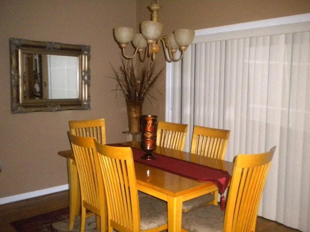 Ov2568 - Emerald Island - 3 Bed 2.5 Baths Townhome