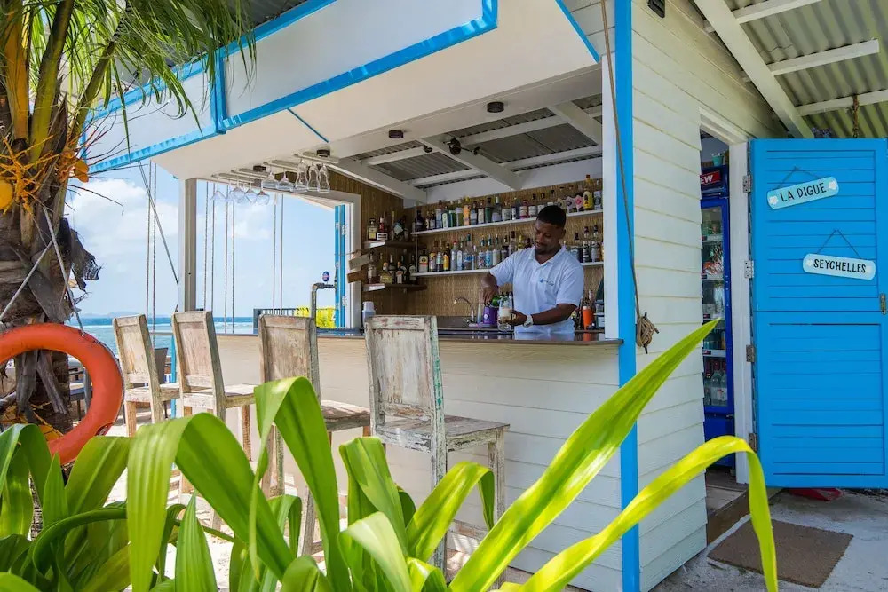 Le Nautique Waterfront Hotel La Digue