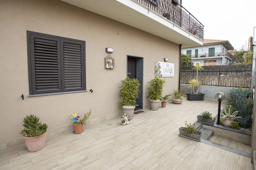 B&B LAVIKA PEDARA