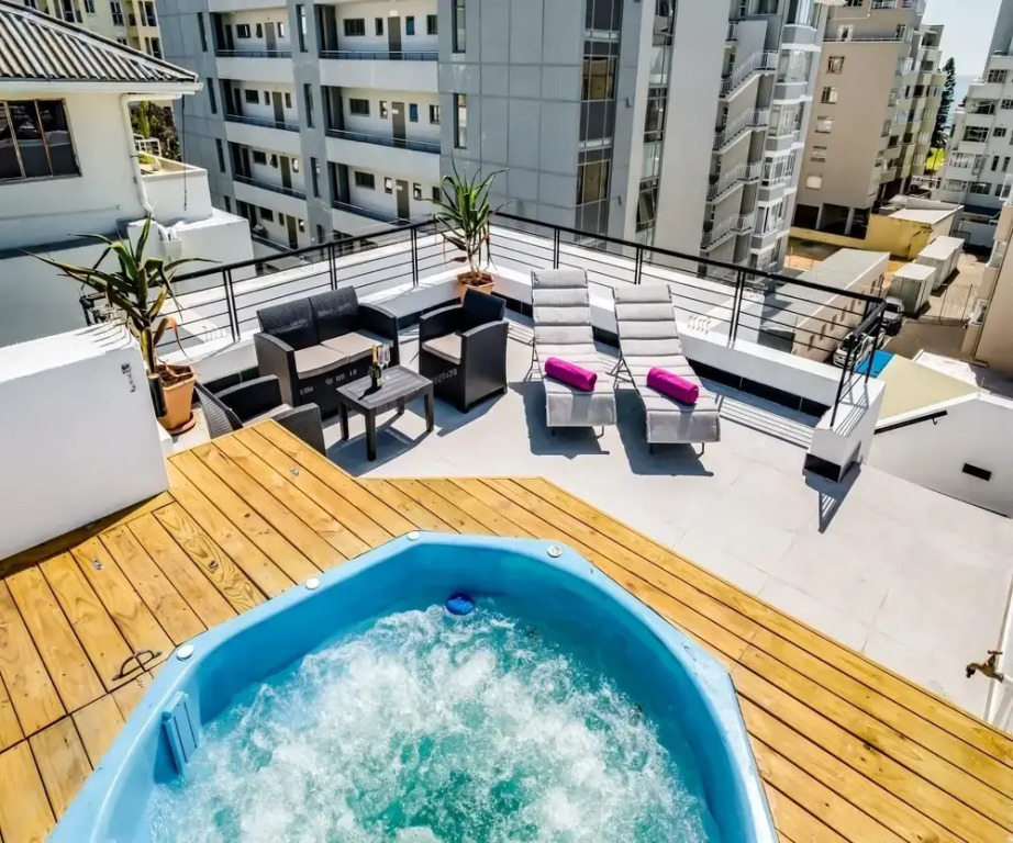 Sausalito Penthouse in Cape Town