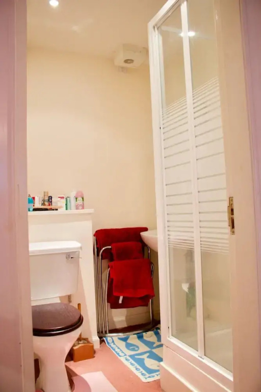 2 Bedroom Apartment In Stockbridge