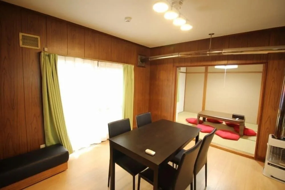 LiB PLUS Villa Biei