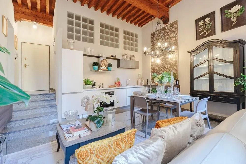 Casa Arias in Lucca With 2 Bedrooms and 1 Bathrooms