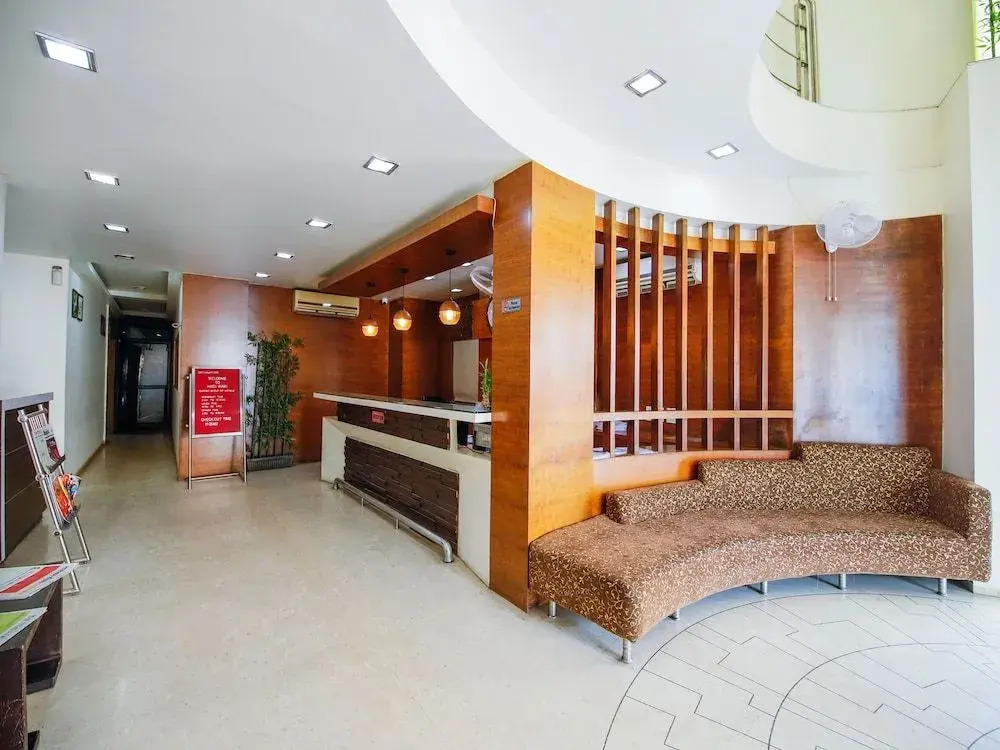 OYO 24266 Hotel Gazebo