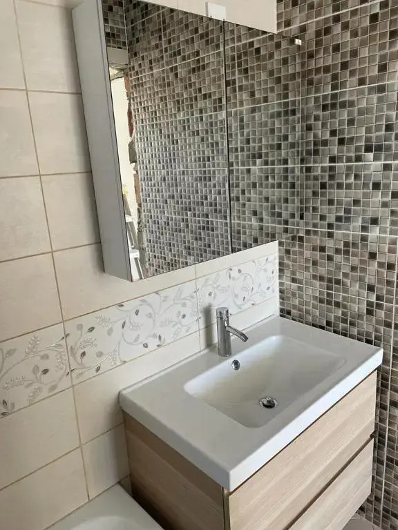 Wonderful 2-storey 2 bedroom apartment