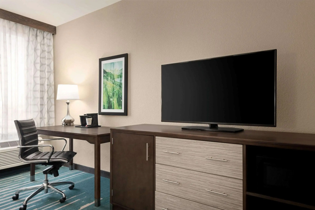 La Quinta by Wyndham Clovis CA