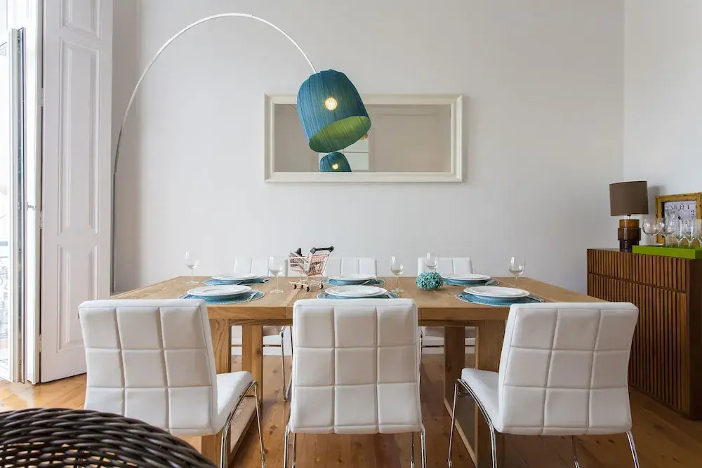 Rato Luxurious by Homing