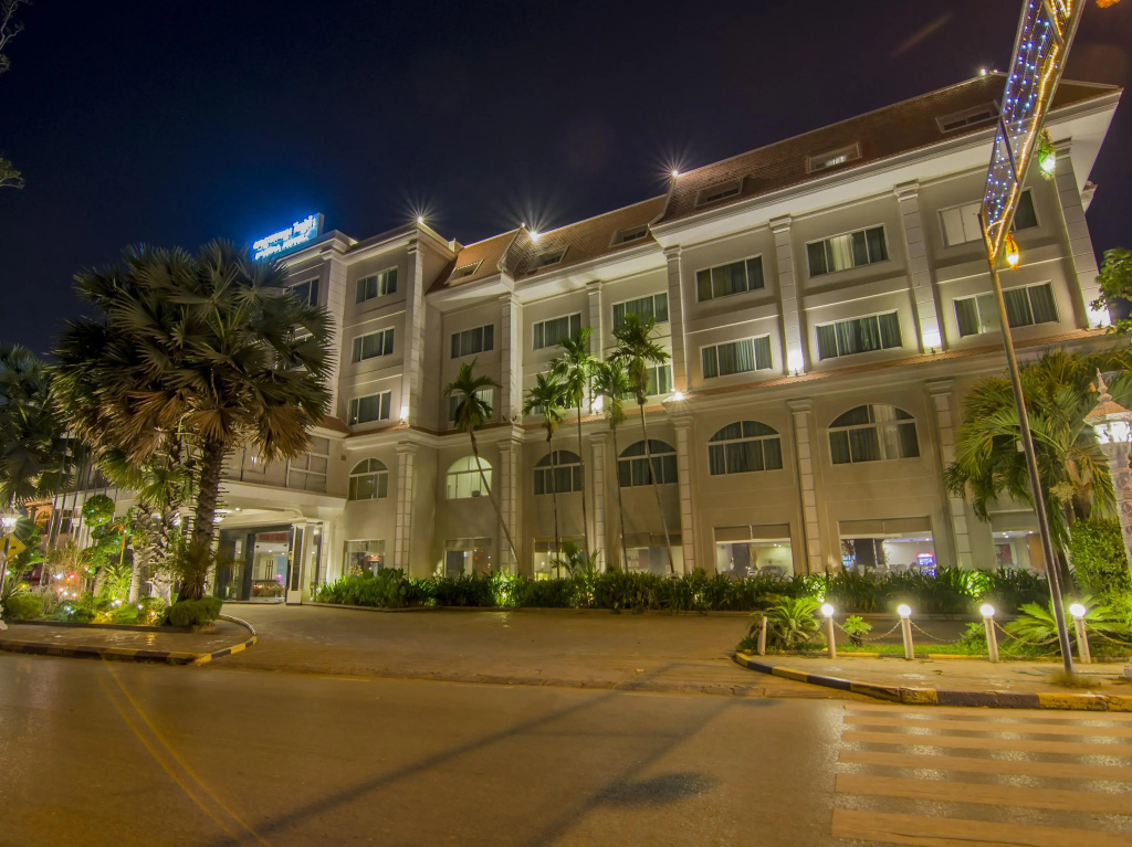 Angkor Riviera Hotel