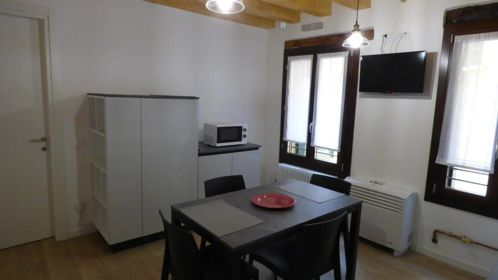 Casa Moderna A Due Passi Da Rialto