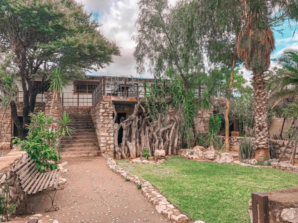 Nkisi Guesthouse
