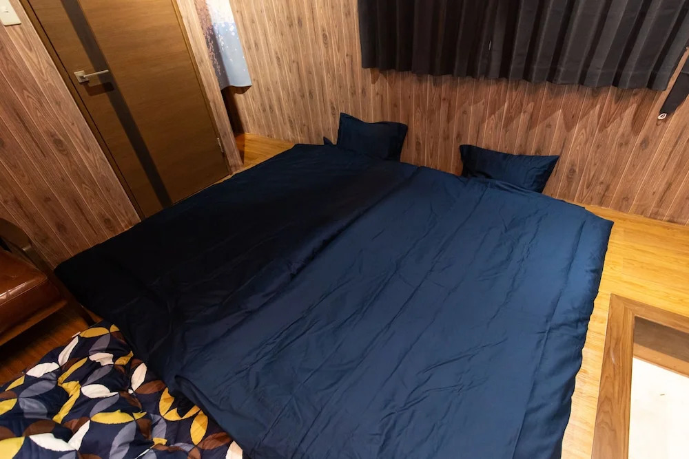 Tokyo House