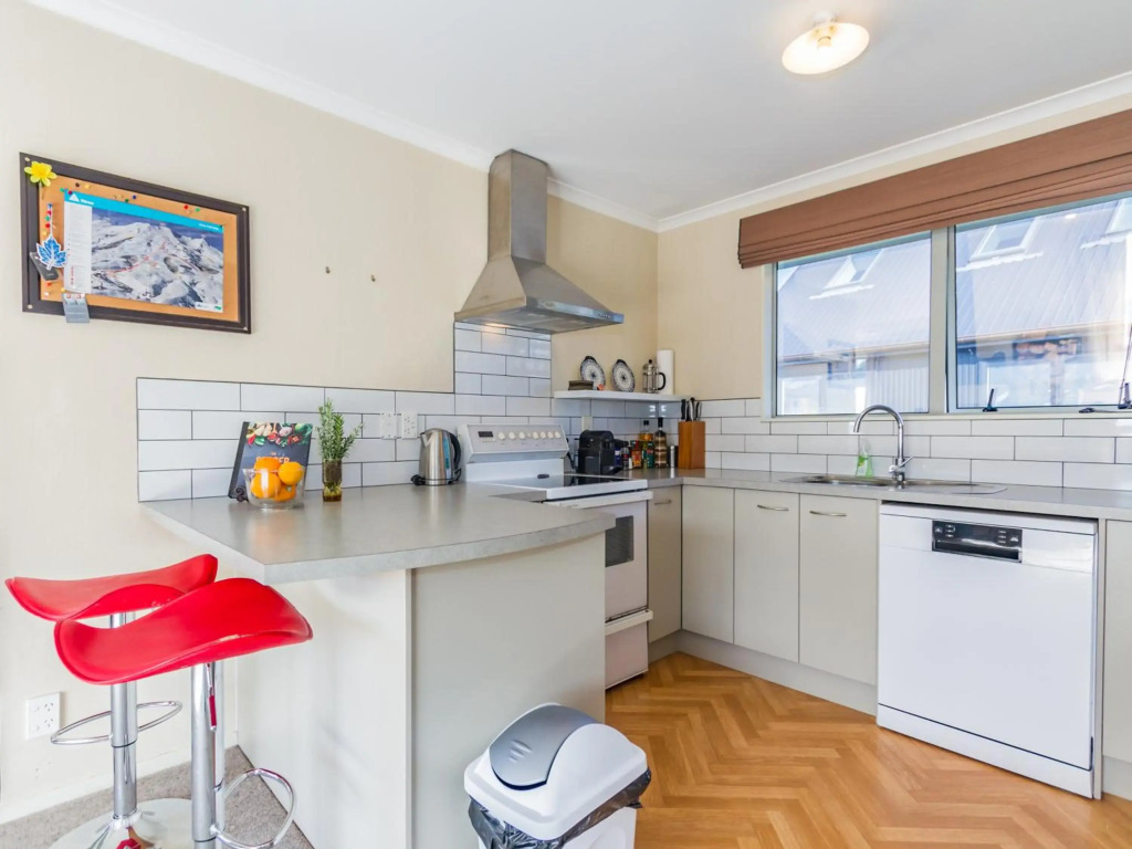 Tui's Lookout - Ohakune Holiday Home