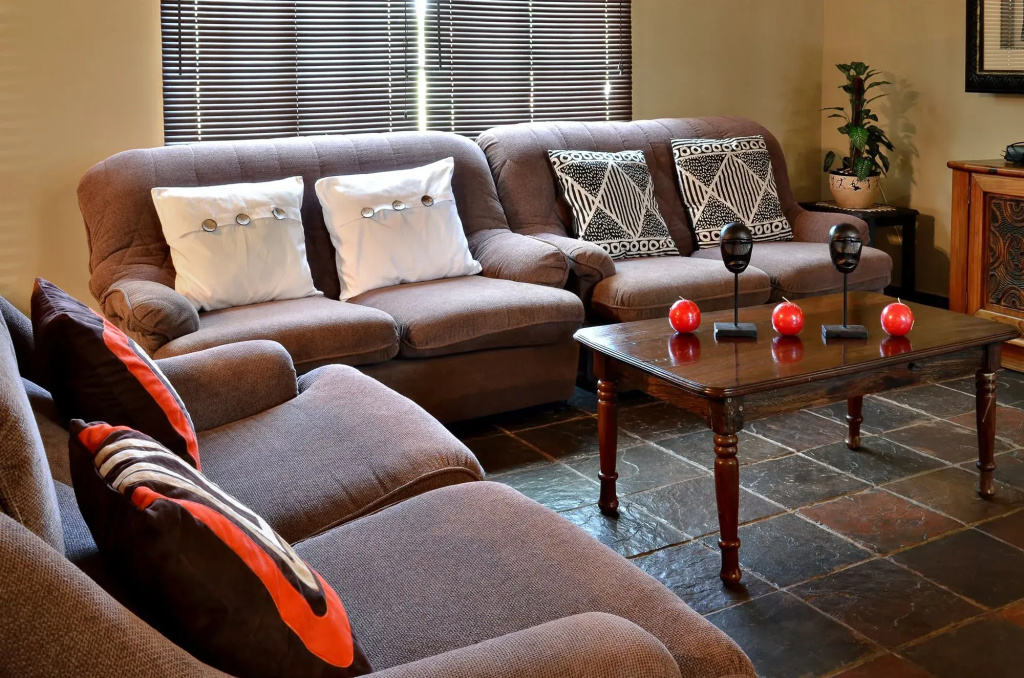 Bushriver Lodge