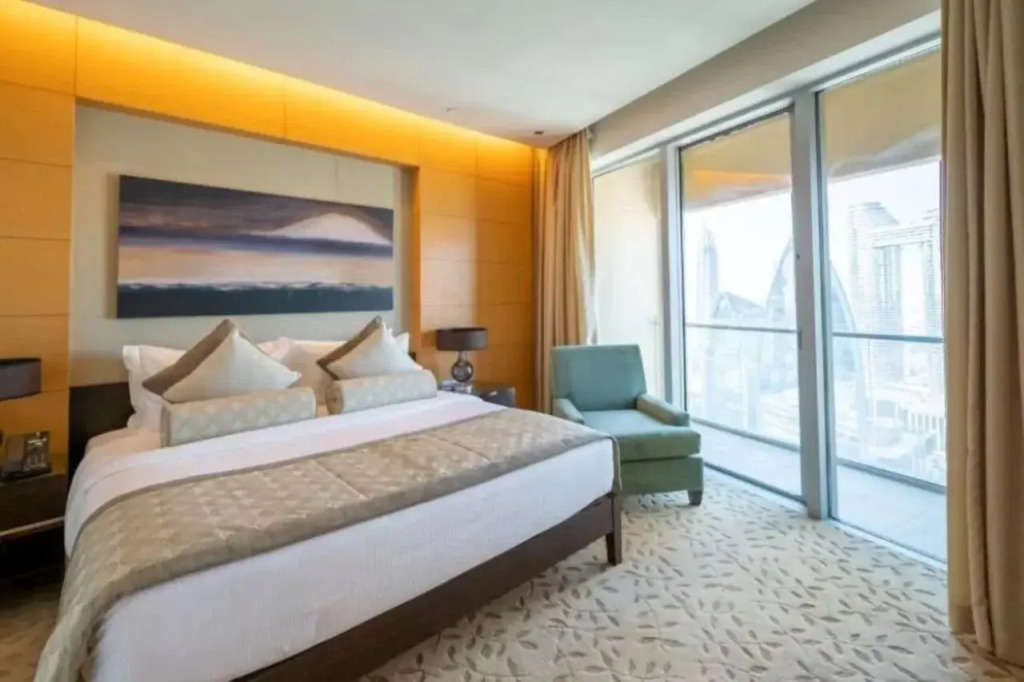 Holistay Kempinski Central Avenue Deluxe Studio with Burj Khalifa View
