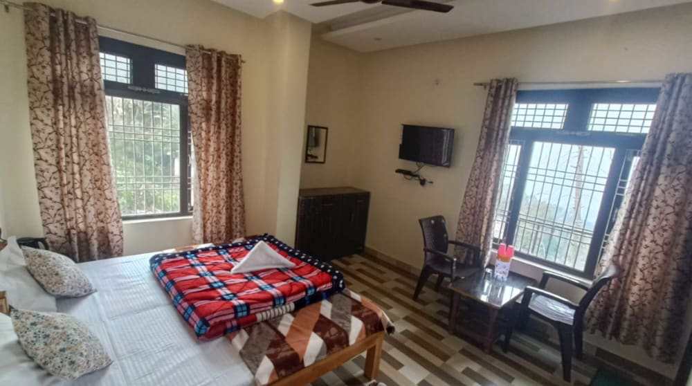 Manaskhand Homestay Ranikhet near NH109