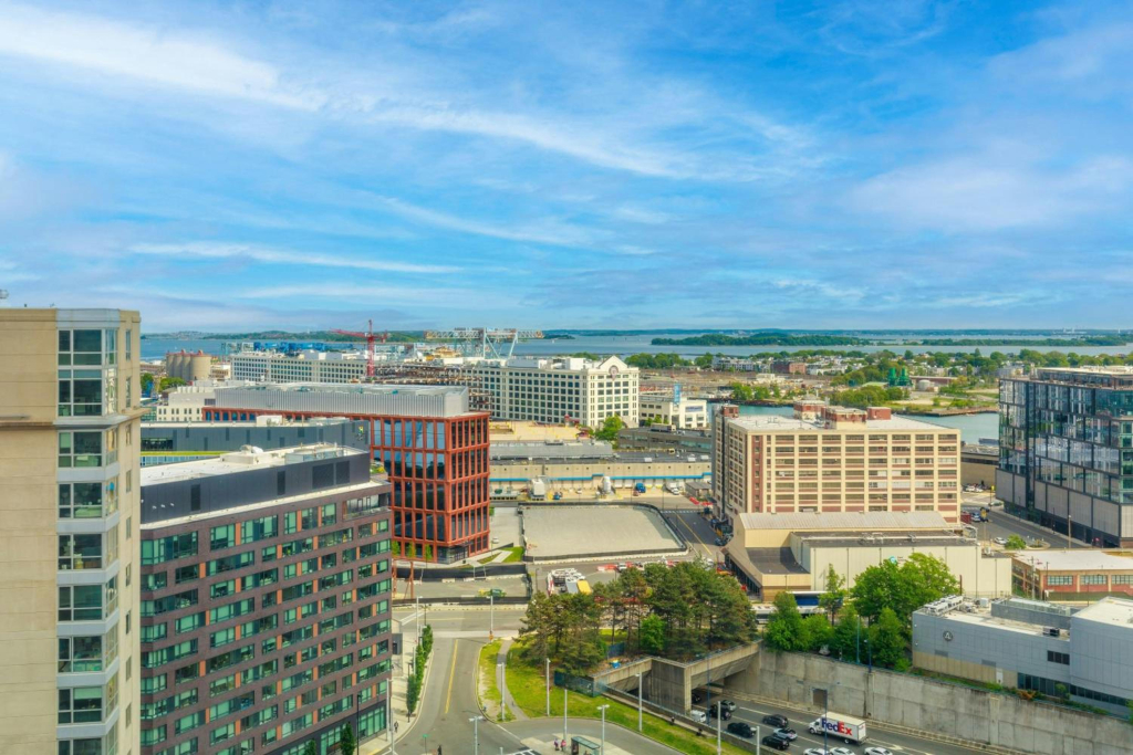 Renaissance Boston Seaport District