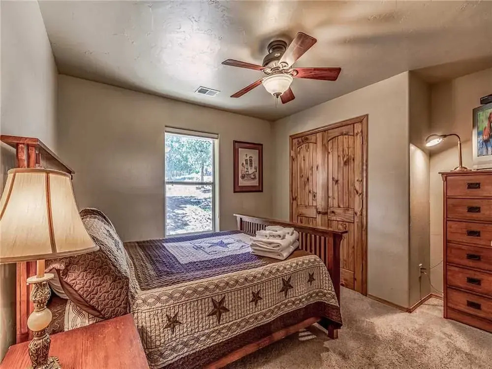 Deer Meadows, 3 Bedrooms, Wifi, Sleeps 8, Gas Grill, Hot Tub