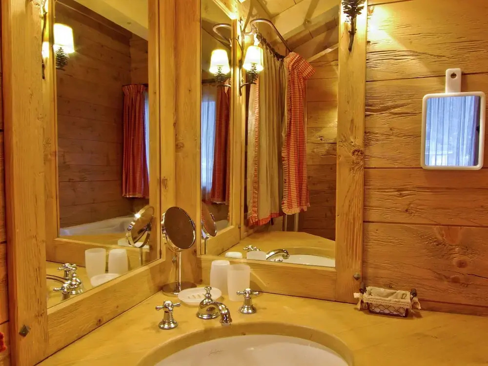 Nice Wooden Chalet With a Cozy Atmosphere Where you Feel Like at Home