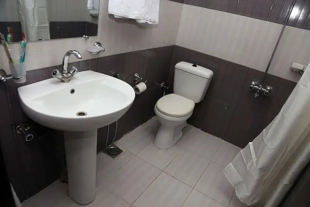 Hak Mall Suites