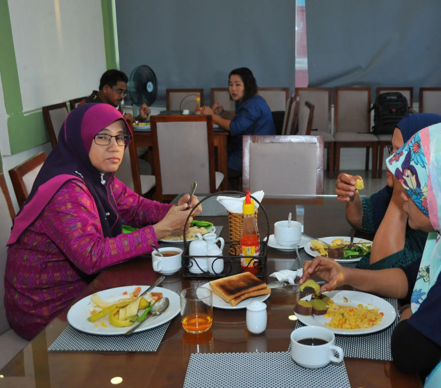 Queen Central Hotel - Ben Thanh Market