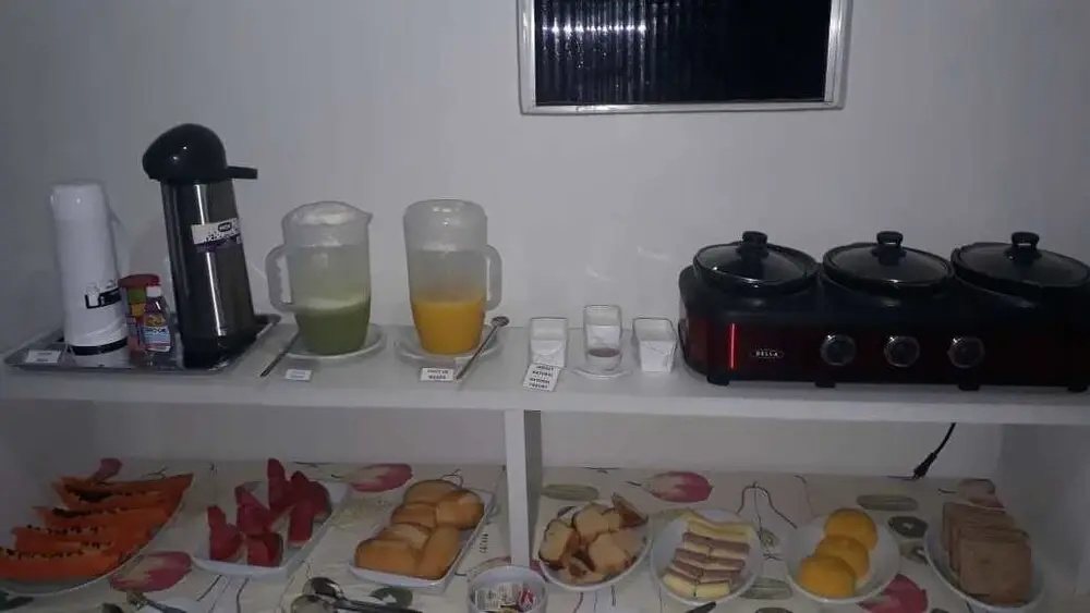 Praia dos Amores Hostel