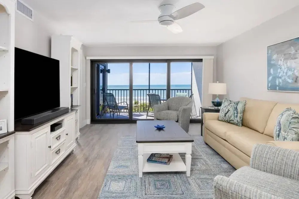 Pelicans Roost 303 2 Bedroom Condo by RedAwning