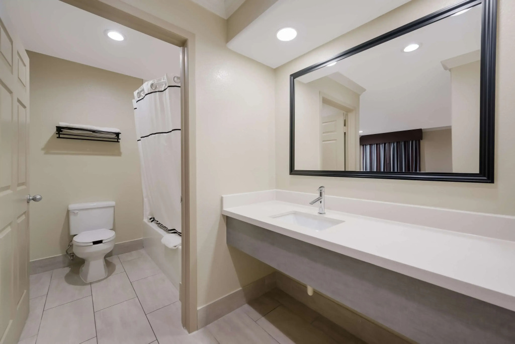 Americas Best Value Inn Houston Heights at I-45