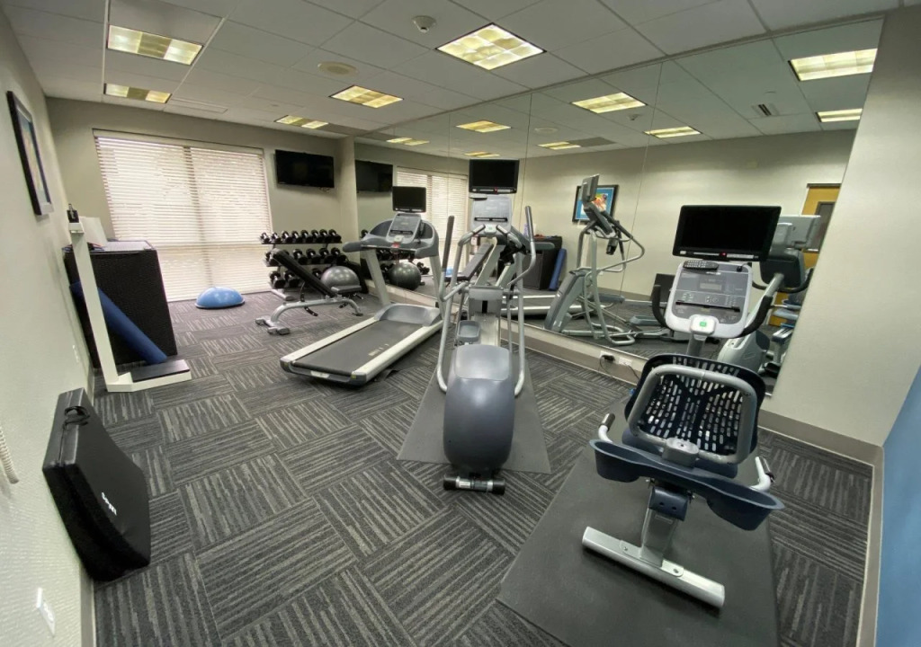 Atwell Suites Austin Airport by IHG