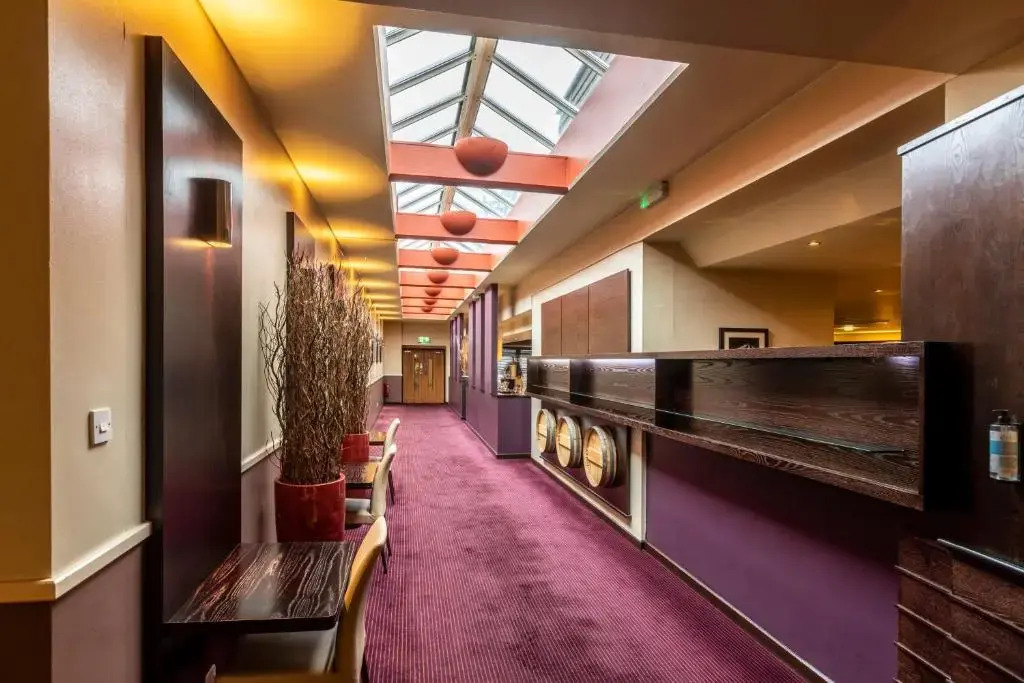 Gloucester Robinswood Hotel By Sunday