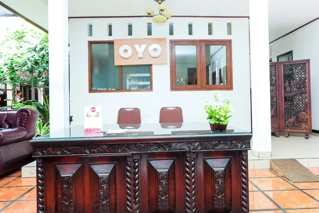 OYO 353 Loesje Guest House Syariah