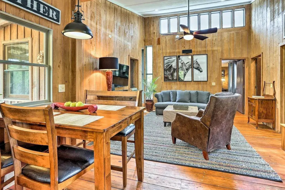 Cozy Hatteras Island Abode ~ 1 Mi to Frisco Beach!