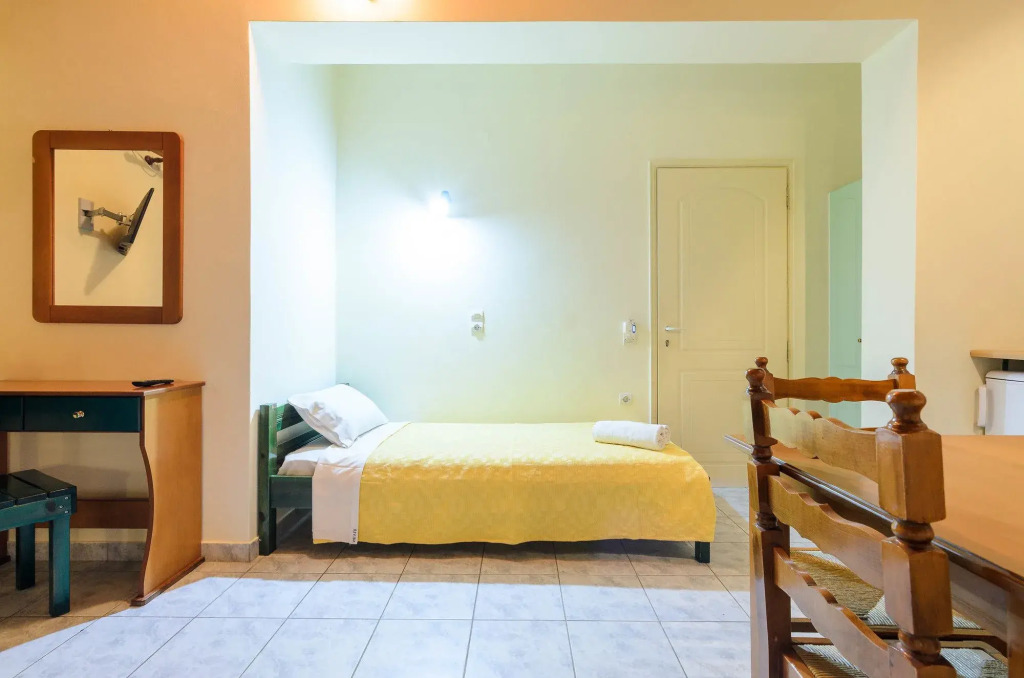 Regina Apartments