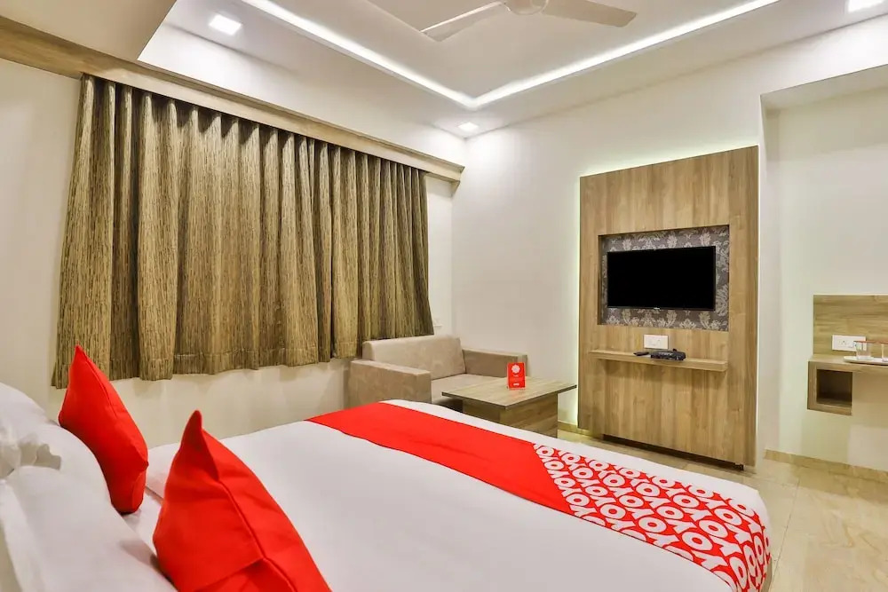 FabHotel Hill Park - Inside Suryam Trade Center