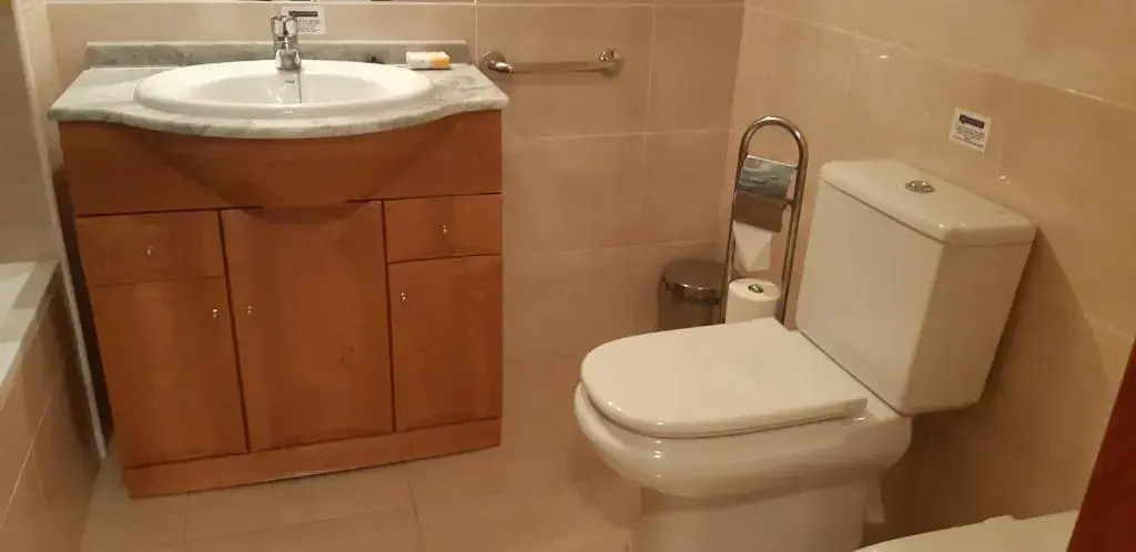 Villa 3 Dormitorios Mar De Cristal A-172