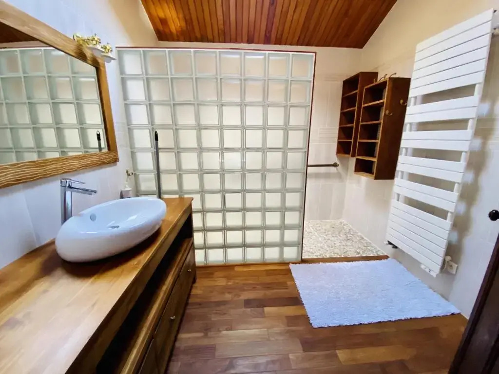 77 Rue Jean Rameau -059