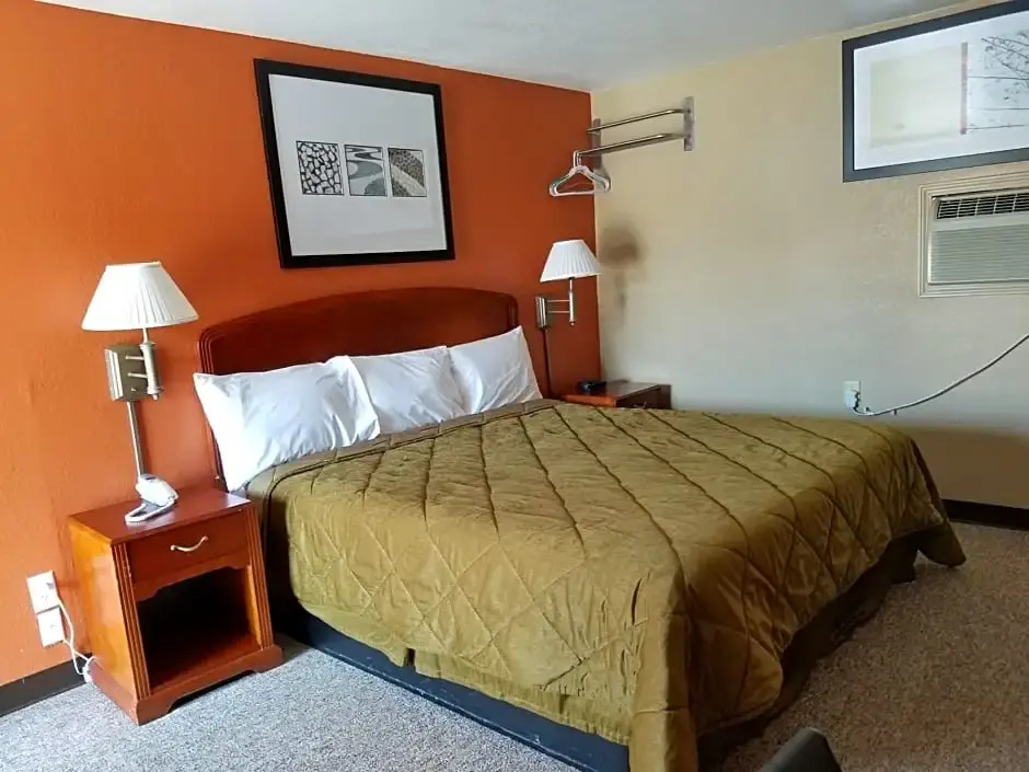 Budget Inn