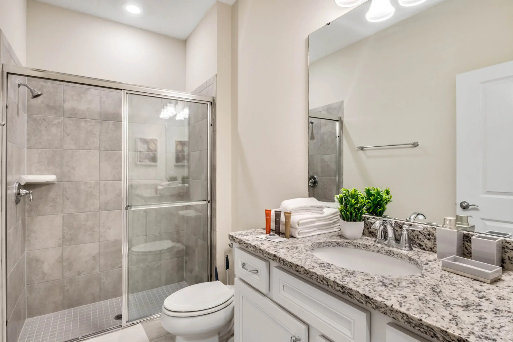 5 Bedroom/ 4.5 Bathoom (276 JW), Davenport, US