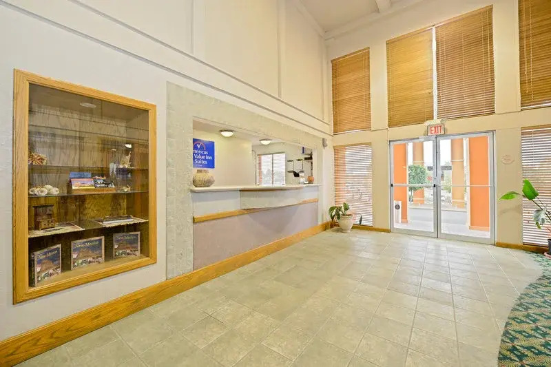 Americas Best Value Inn & Suites - Las Cruces / I - 10 Exit 140