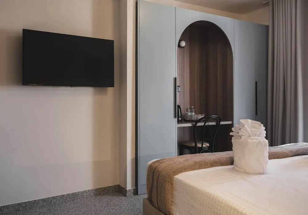 Maria Rosa Suites