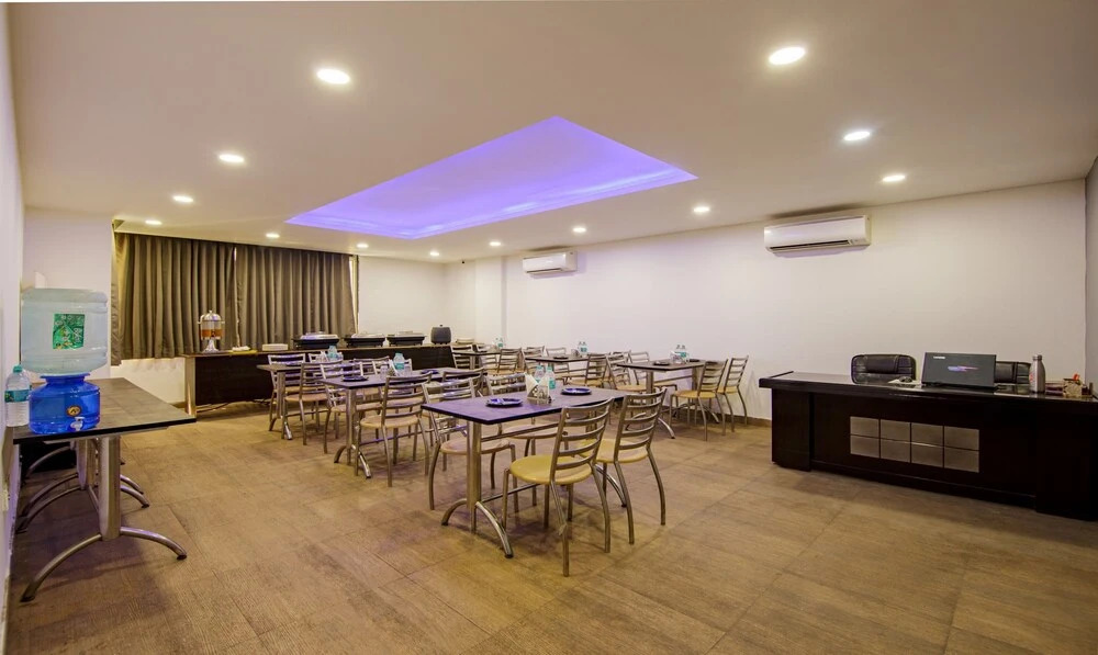 Hotel Noida Express