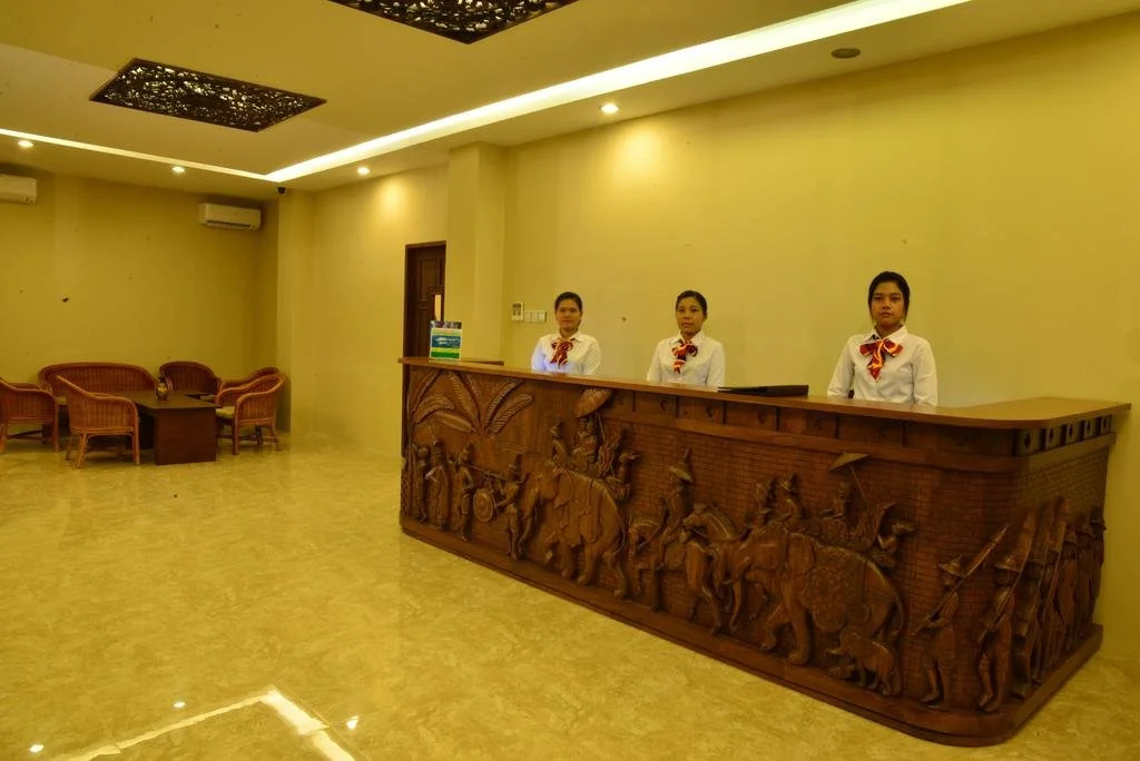 Royal Bagan Hotel