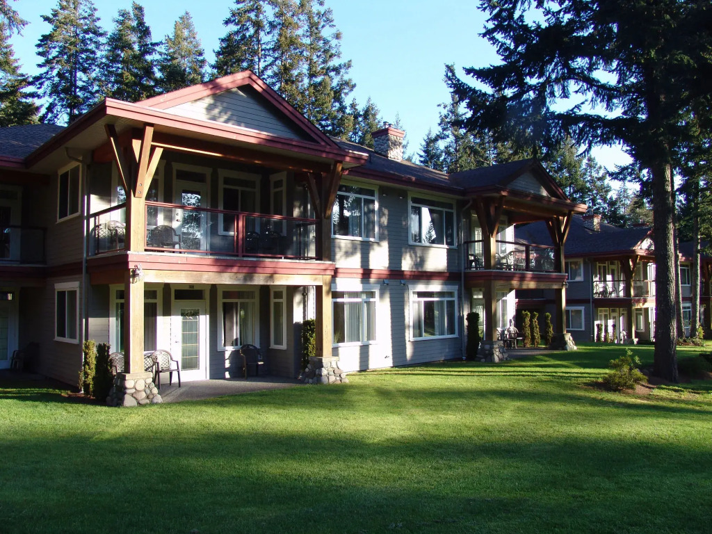 Crown Isle Resort & Golf Community