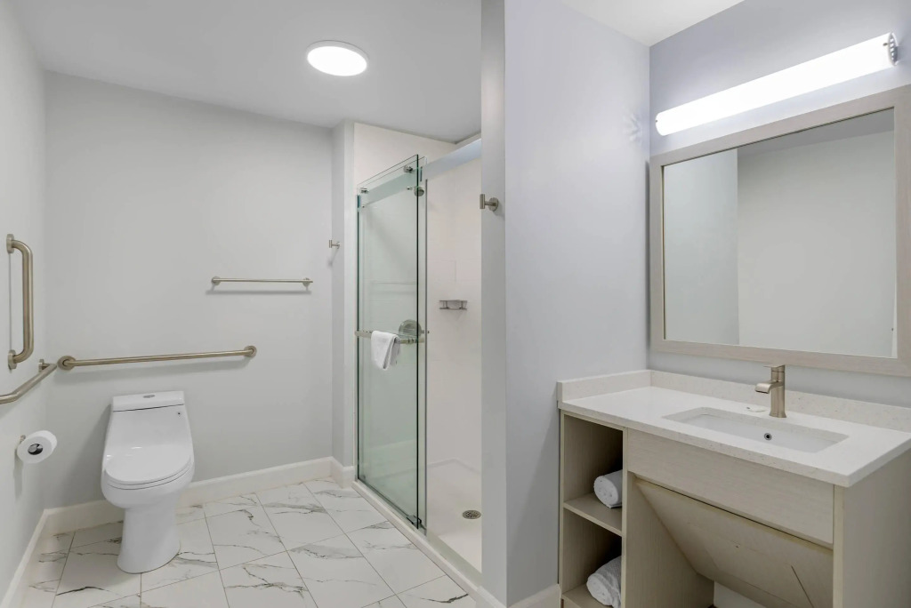 MainStay Suites Chesapeake - Greenbrier